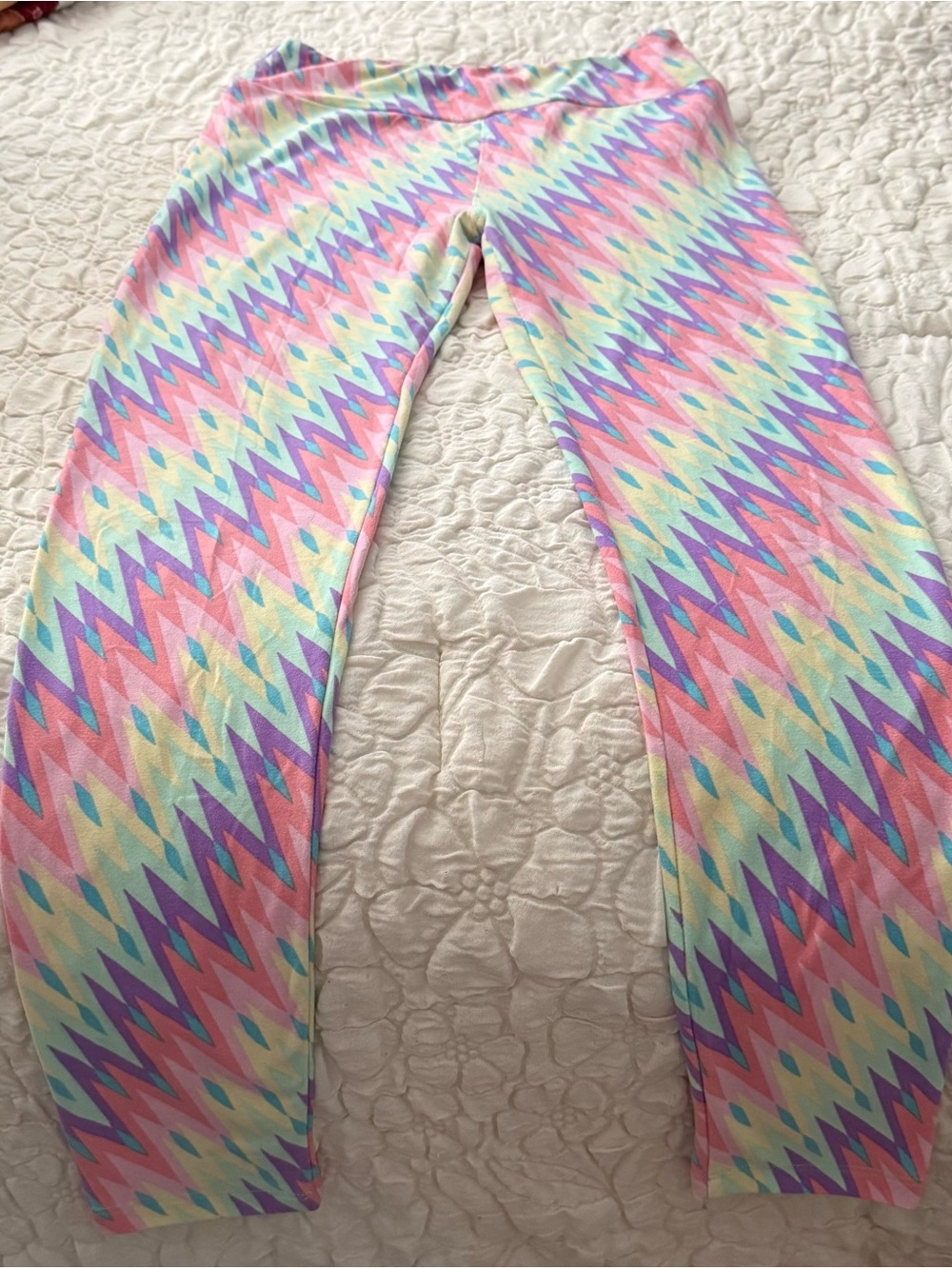 Unicorn! LuLaRoe Pastel Chevron Zigzag Leggings - Pink, Purple & Mint